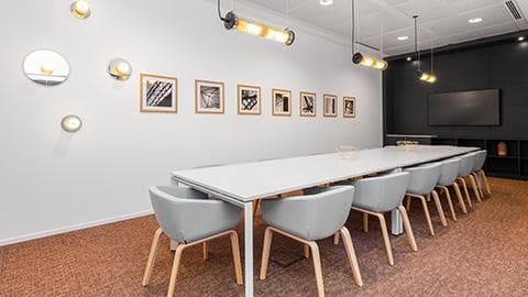 Signature Fitzroy Square